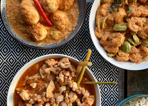 Indonesische rijsttafel ayam rica rica